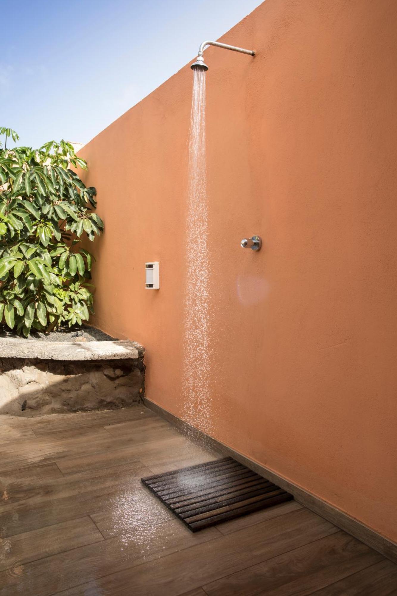 Villa Jacuzzi & Barbecue La Oliva Exterior foto