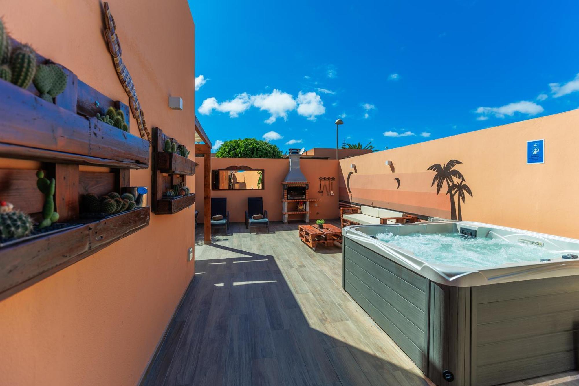 Villa Jacuzzi & Barbecue La Oliva Exterior foto