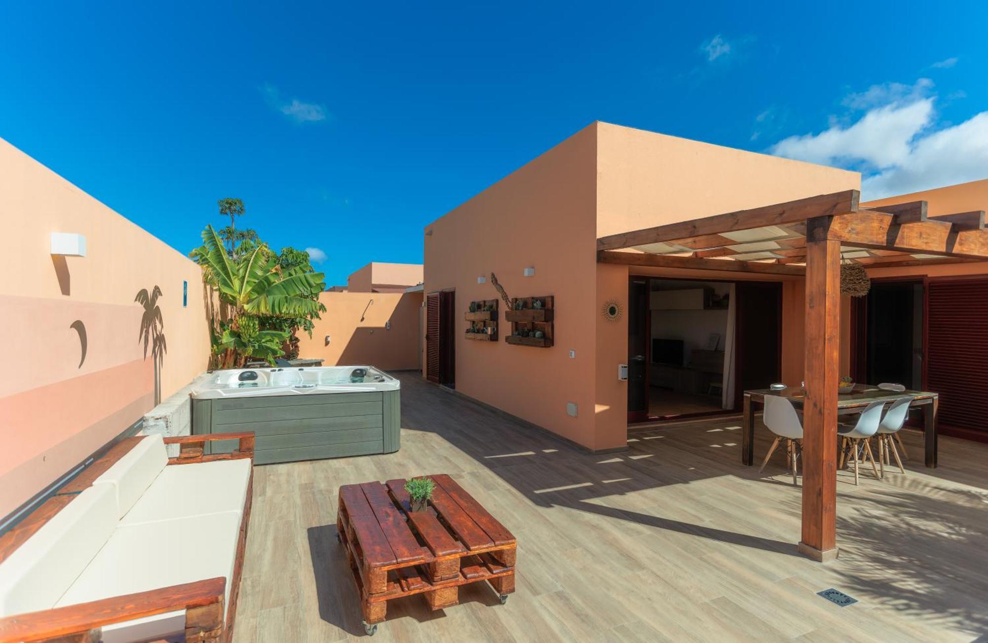Villa Jacuzzi & Barbecue La Oliva Exterior foto
